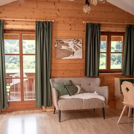 Astlhof Apartamento *