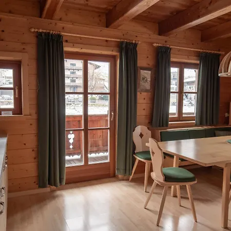 Astlhof Appartamento *